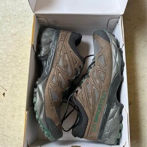 La Sportiva Hiking Shoes 12.5